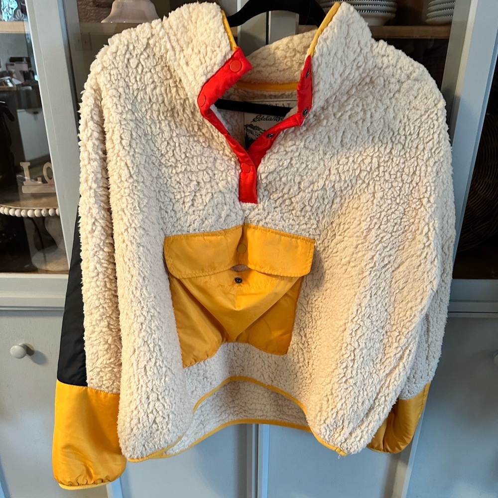 The great Eddie Bauer sweatshirt